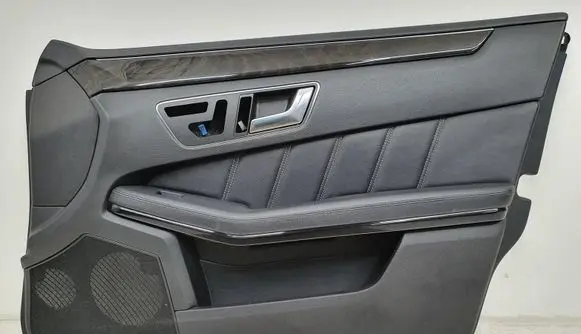 Opel Vectra C Front door card panel trim A2127201222