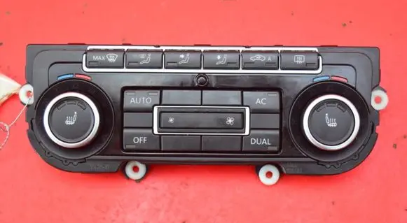 Volkswagen Golf V Climate control unit 5K0907044ES