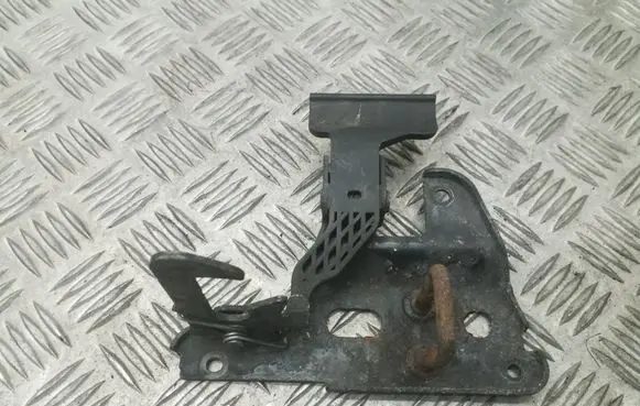 Audi A6 S6 C6 4F Engine bonnet/hood lock/latch loop/hook 4F0823480A