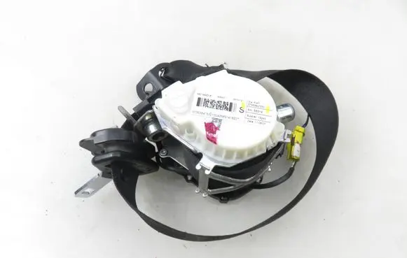 Fiat Bravo Front seatbelt 07353847530