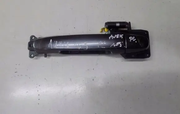 Toyota Auris 150 Loading door exterior handle/bracket 7701feferf20aaaaa3