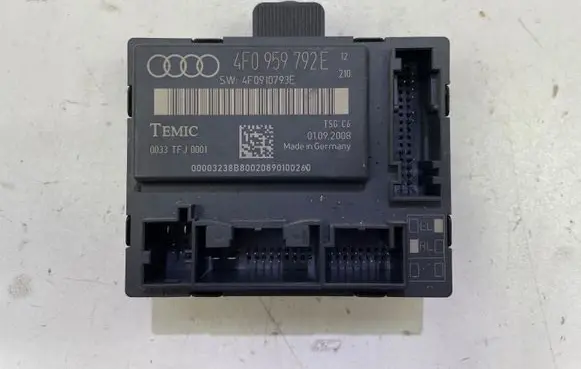 Audi A6 S6 C6 4F Door control unit/module 4F0959792E 4F0910793E 0033TFJ0001
