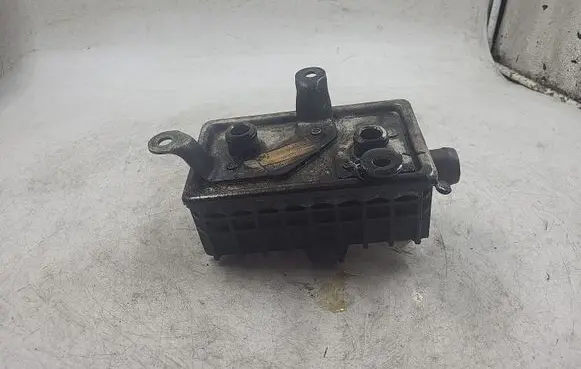 BMW 3 E36 Oil filter mounting bracket 2245343