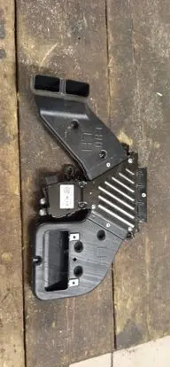 Hyundai Ioniq 5 Air flap motor/actuator 97364G1000 202201281056 A0001009