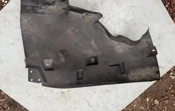 Mercedes-Benz GLE (W166 - C292) Front wheel arch liner splash guards A1668841122
