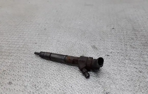 Mercedes-Benz A W169 Fuel injector 0445110167 6400700787