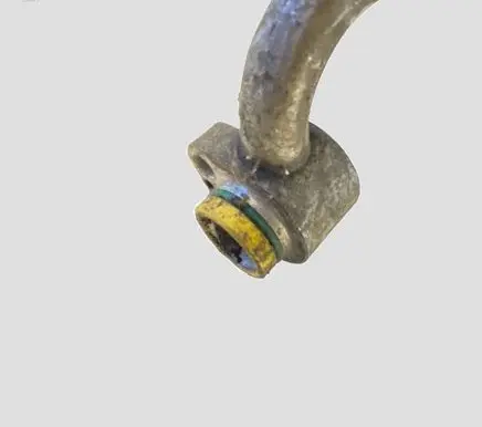 Volkswagen Touran I Air conditioning (A/C) pipe/hose