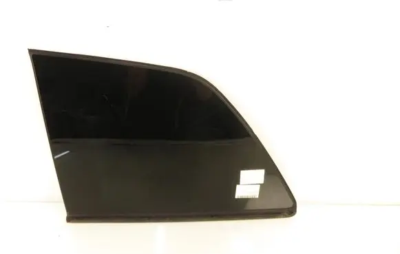 Opel Zafira B Rear side window