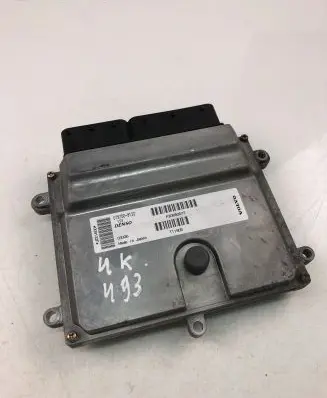 Volvo S40 Engine control unit/module ECU 30650677