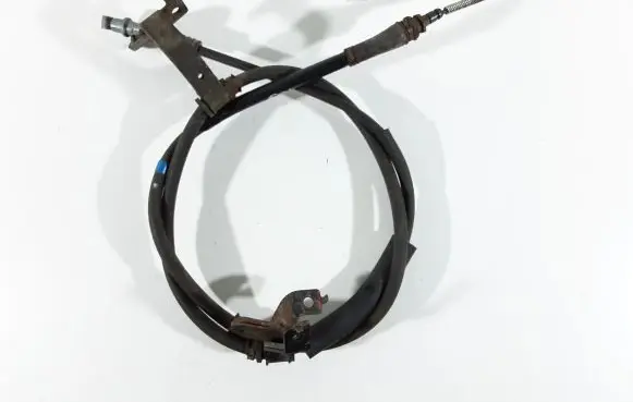 Hyundai Tucson JM Handbrake/parking brake wiring cable 