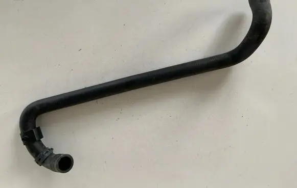 Audi Q7 4M Engine coolant pipe/hose 4M0122902H