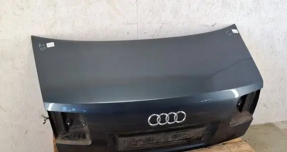 Audi A8 S8 D3 4E Tailgate/trunk/boot lid