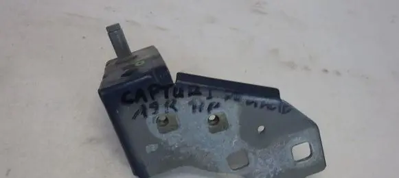 Renault Captur Fender mounting bracket 641802835R