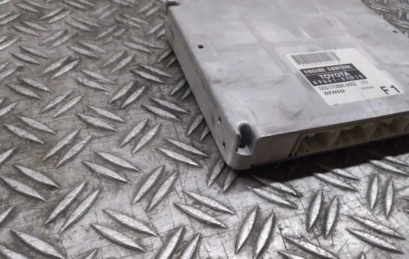 Toyota Corolla Verso E121 Engine control unit/module