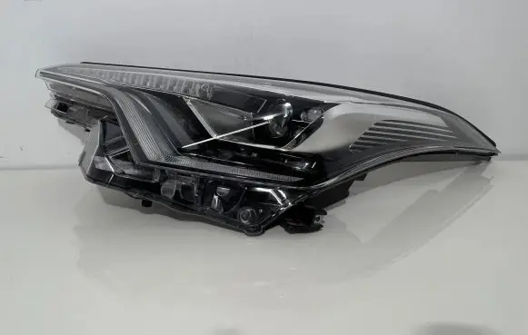Toyota C-HR I Headlight/headlamp 81150F4170