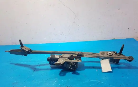 Volvo S80 Front wiper linkage and motor 182395