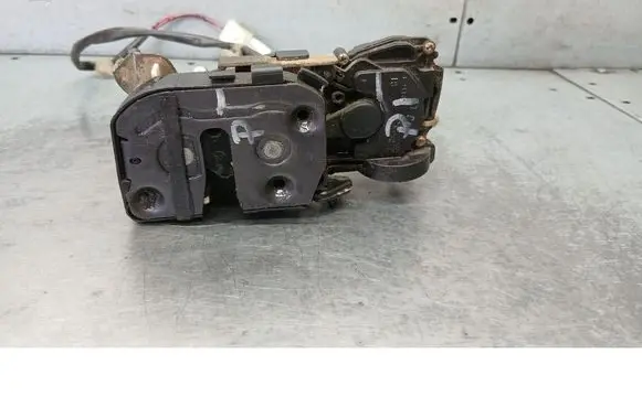 Mazda Premacy Rear door lock