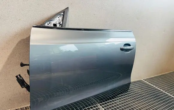 Audi A5 Sportback 8TA Front door 