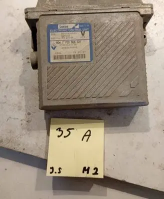 Volvo S40, V40 Engine control unit/module 7700868321