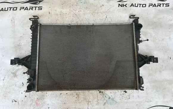 Volvo XC70 Coolant radiator 65553A 101904