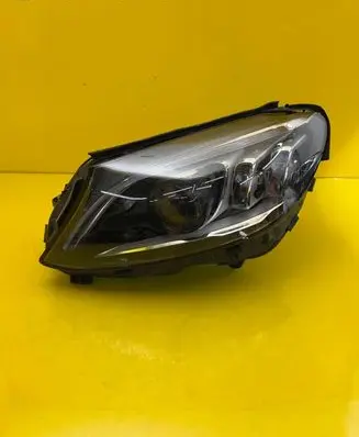 Mercedes-Benz GLA H247 Headlight/headlamp A2059066404