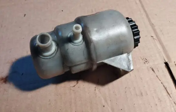 Dodge Journey Power steering fluid tank/reservoir