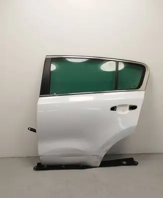 KIA Sportage Rear door 