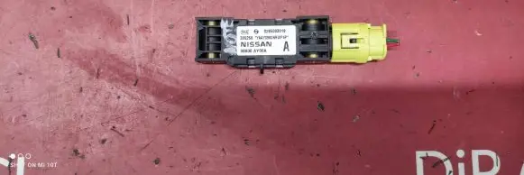 Nissan Note (E11) Airbag deployment crash/impact sensor 0285003019