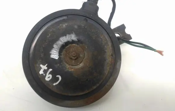 Hyundai Santa Fe Horn signal E428r000033