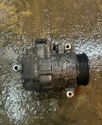 Mercedes-Benz E W211 Air conditioning (A/C) compressor (pump) A0012308611 4471903372