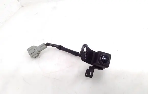 Nissan Navara D23 Reversing camera 284424JA0B VCBN565B