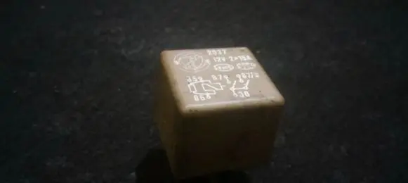 Audi A3 S3 8L Other relay 2037