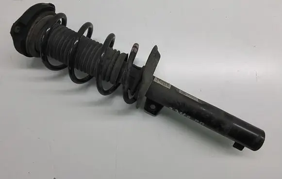 Skoda Octavia Mk2 (1Z) Front shock absorber/damper 1K0413031BF