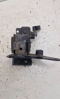 Toyota Corolla E120 E130 Engine mount bracket