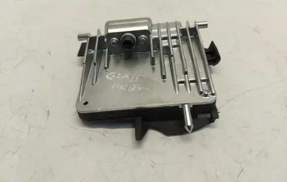 Windshield/windscreen camera