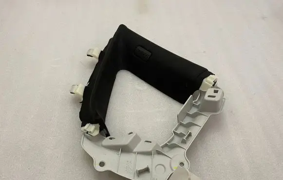 Maserati Levante (D)pillar trim (top) 6700621910 670040372