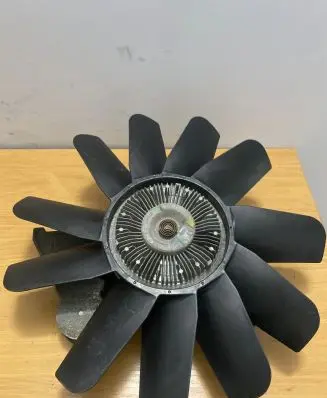 Land Rover Defender Viscous fan clutch PGG500340 7H128609AB