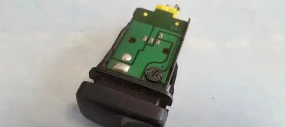 Mazda 626 Fog light switch 
