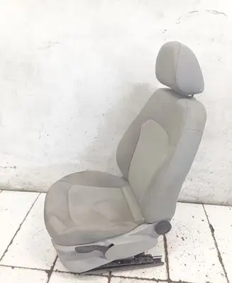 Audi A1 Front driver seat 8X0971365