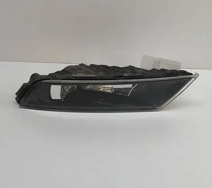 Skoda Superb B8 (3V) Front fog light 3V0941700