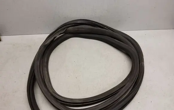 Volkswagen Transporter - Caravelle T5 Sliding door rubber seal 