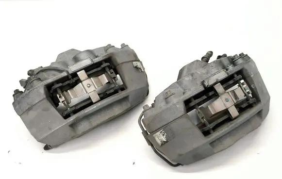 Audi Q5 SQ5 Front brake caliper 8R0615106 8R0615105