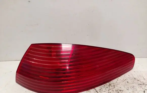 Rear/tail lights