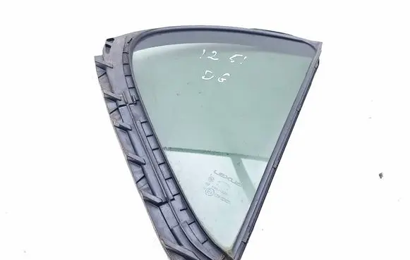 Lexus CT 200H Rear vent window glass 6818976010