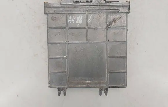 Audi A4 S4 B5 8D Engine control unit/module ECU 0261203938939 8D0907557C 0261203938