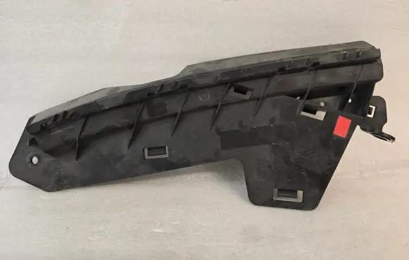 Volvo V70 Front bumper mounting bracket 30796387