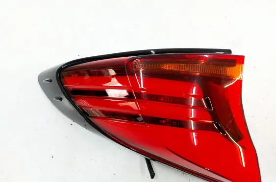 Toyota C-HR I Rear/tail lights 81560-F4130