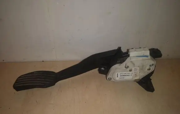 Volvo S80 Accelerator throttle pedal 30683517 D333
