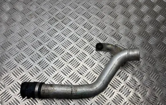 Audi Q7 4L Intercooler hose/pipe 7L8145941 7L8145945