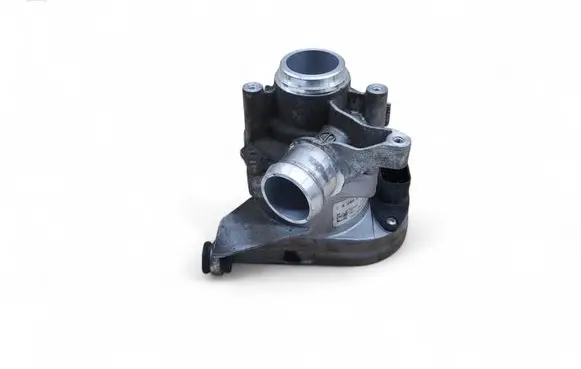 Mercedes-Benz GLC X253 C253 Water pump A2642000301